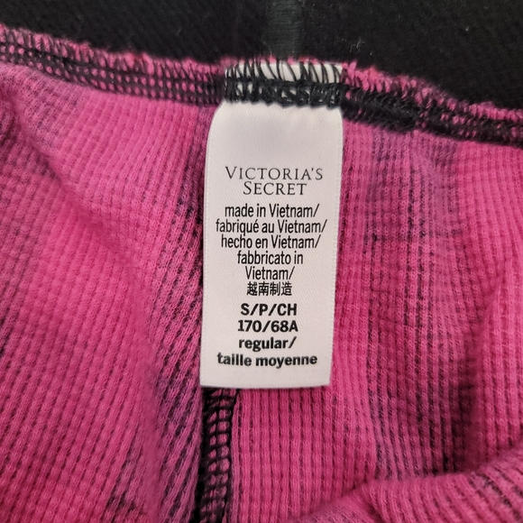 VICTORIA SECRET Pink And Black Thermal Pajama Set Size Small - Picture 3 of 10